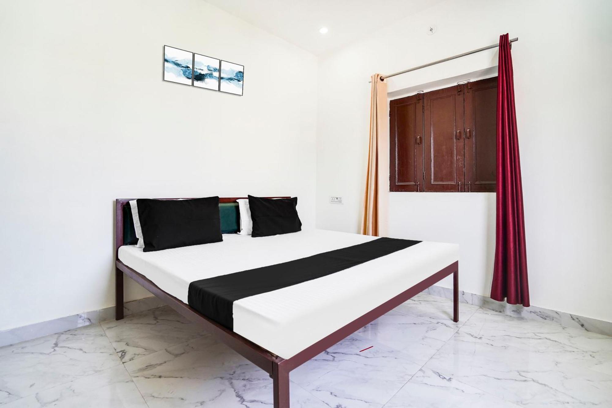 Hotel O The Moon Bareli Exterior foto